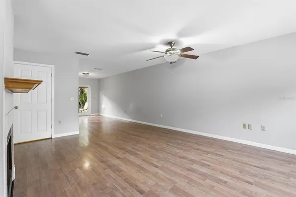 $2,000 | 5269 Southwest 97 Drive, Unit 15, Gainesville, FL 32608