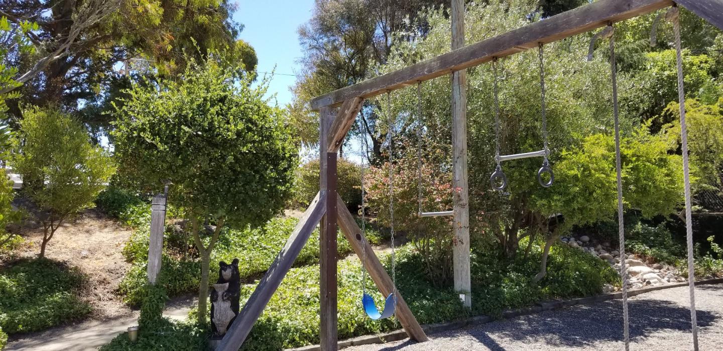 18755 Ranchito Del Rio Drive Salinas, CA 93908 - Photo 25 of 49 Gallery Image 25