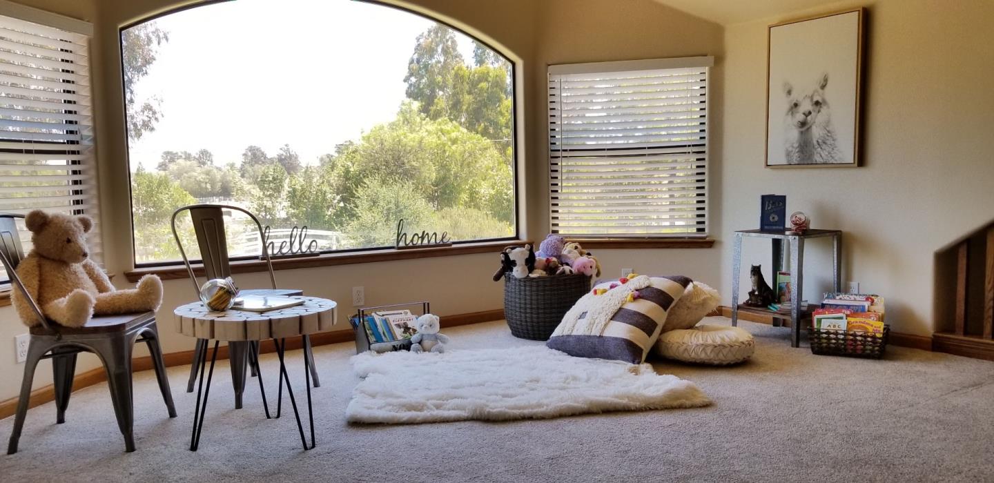 18755 Ranchito Del Rio Drive Salinas, CA 93908 - Photo 32 of 49 Gallery Image 32