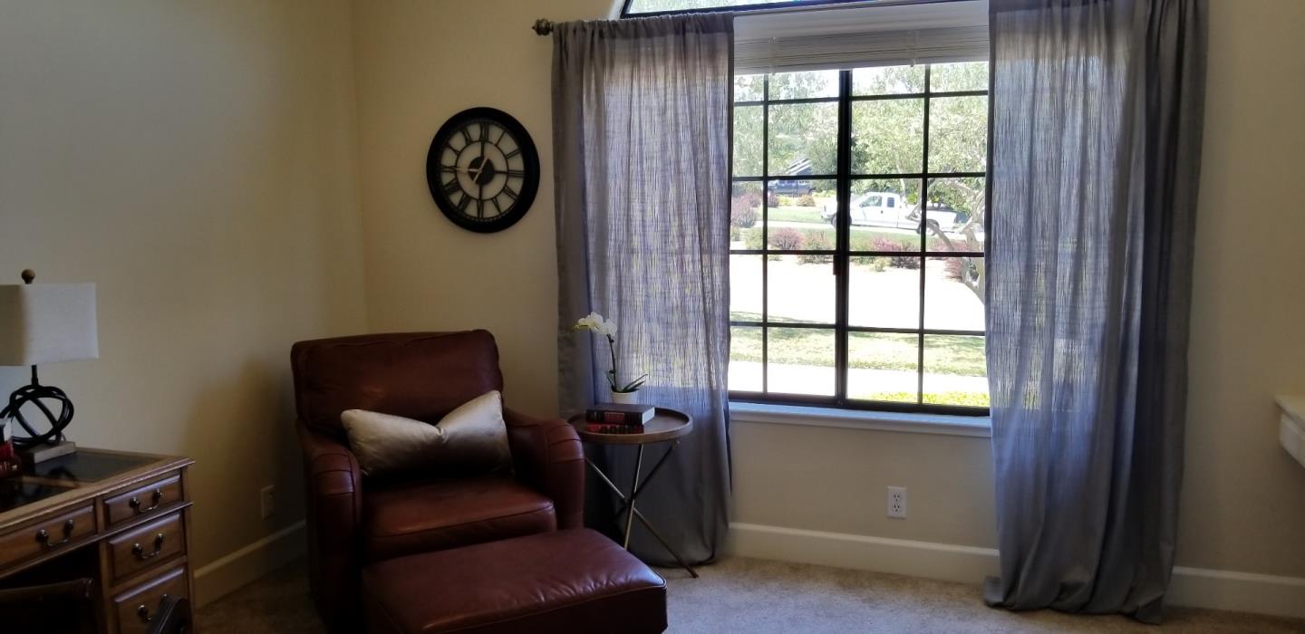 18755 Ranchito Del Rio Drive Salinas, CA 93908 - Photo 10 of 49 Gallery Image 10