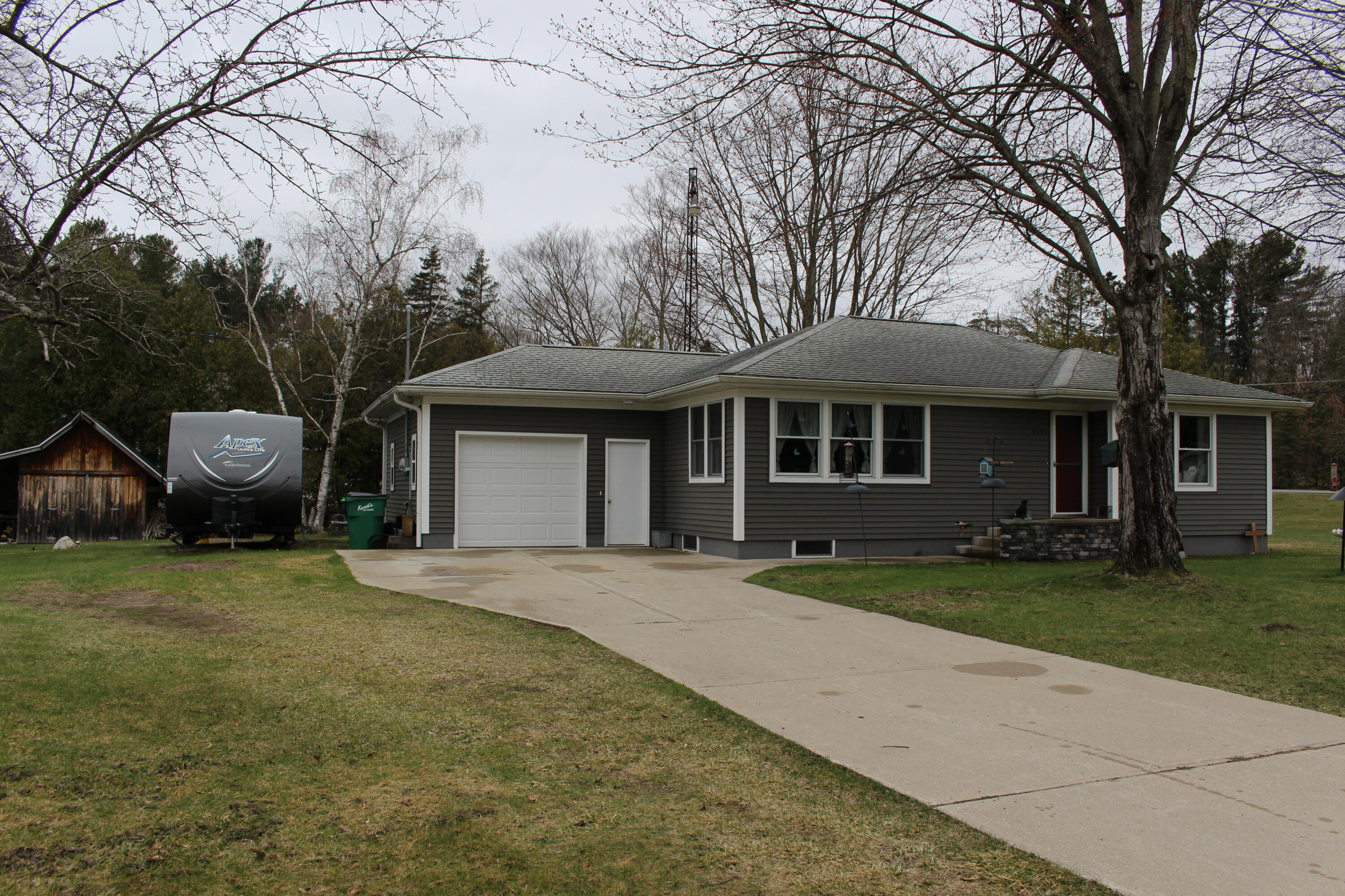 4181 Lorenson Road Whitehall, MI 49461 - Photo 27 of 29 IMG_1904