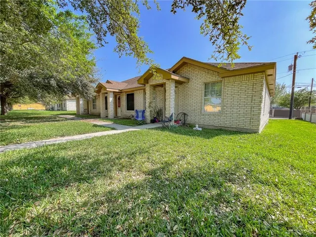 $235,000 | 220 West Huisache Street, Rio Grande City, TX 78582