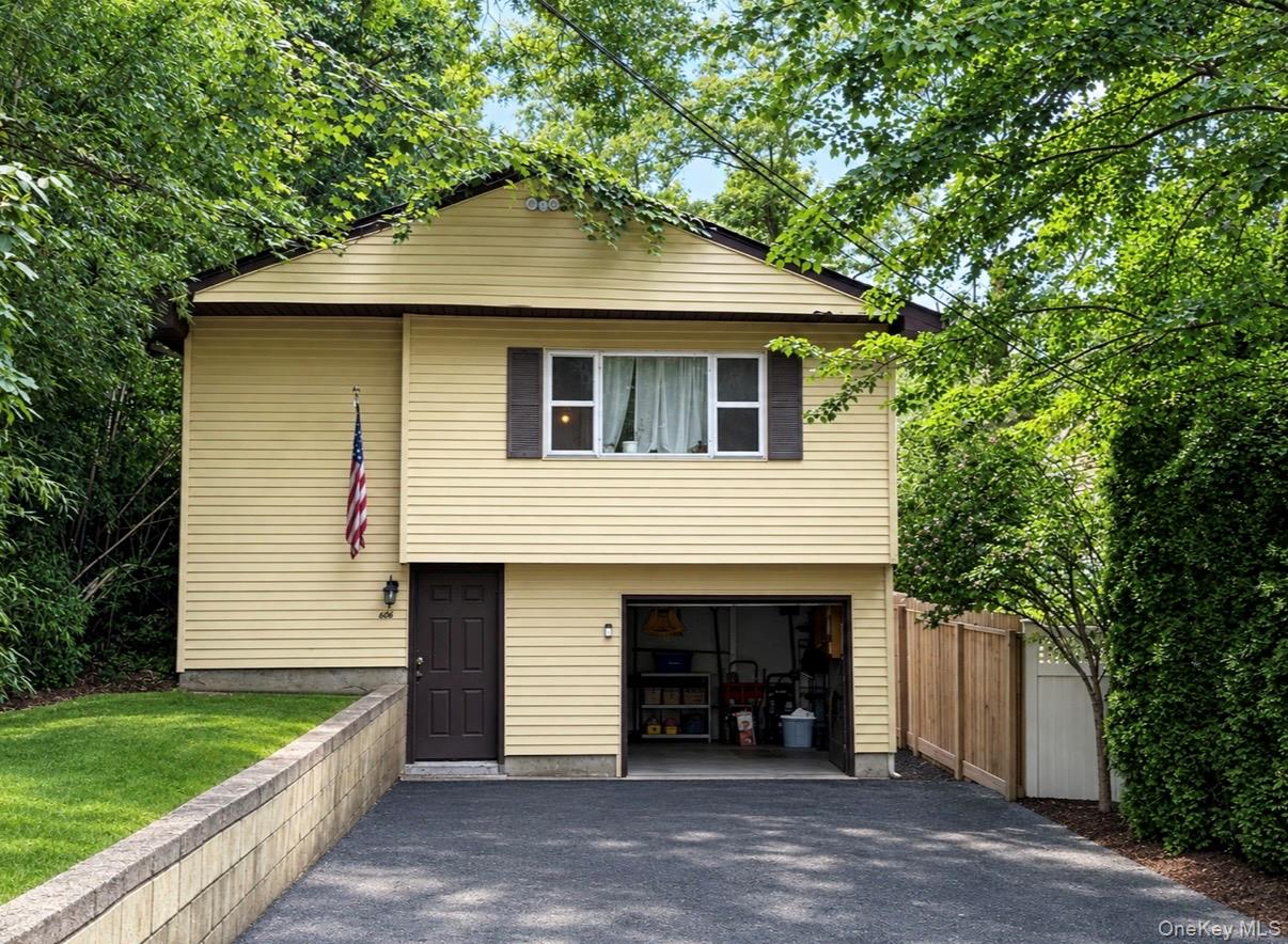 6 Walnut Road Rocky Point, NY 11778 - Photo 1 of 1 Gallery Image 1