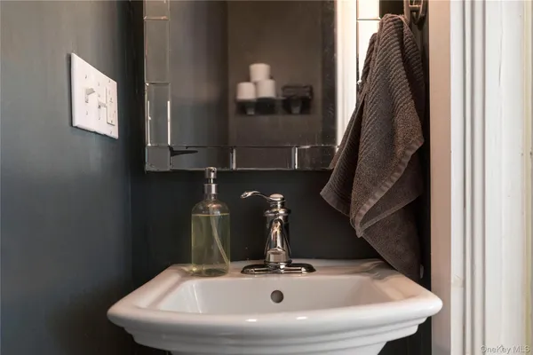 $289,900 | 10 Fred Hessinger Road, Callicoon Center, NY 12724