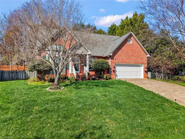 $394,900 | 4460 Greenfield Way Drive, Winston-Salem, NC 27103