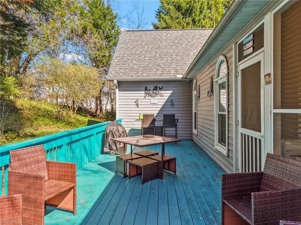 $394,900 | 4460 Greenfield Way Drive, Winston-Salem, NC 27103