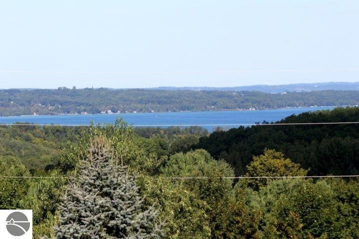 2324 Five Mile Road Traverse City, MI 49686 - Photo 2 of 47 1873331-1.JPG