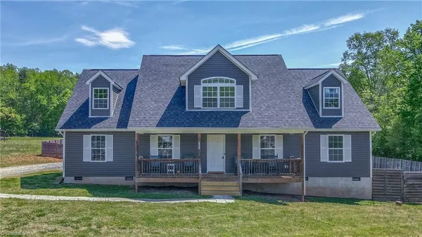$475,000 | 455 Lake Drive, Lexington, NC 27292