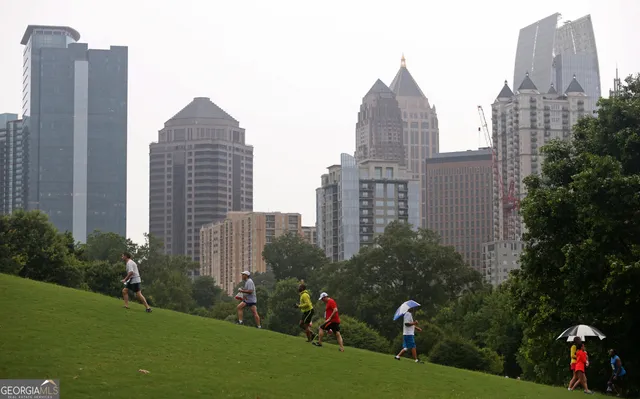 $435,000 | 375 Highland Avenue Northeast, Unit 602, Atlanta, GA 30312