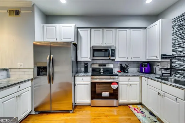 $435,000 | 375 Highland Avenue Northeast, Unit 602, Atlanta, GA 30312
