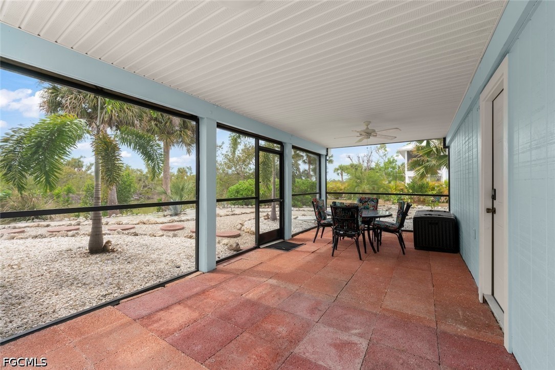 589 Rabbit Road Sanibel, FL 33957 - Photo 29 of 32