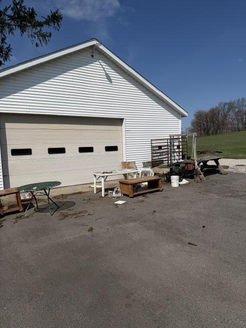 3724 Hennessey Road Coloma, MI 49038 - Photo 3 of 16
