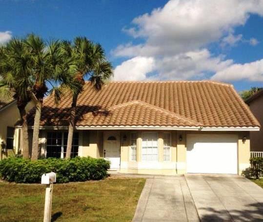 18176 Blue Lake Way Boca Raton, FL 33498 - Photo 1 of 7 Exterior