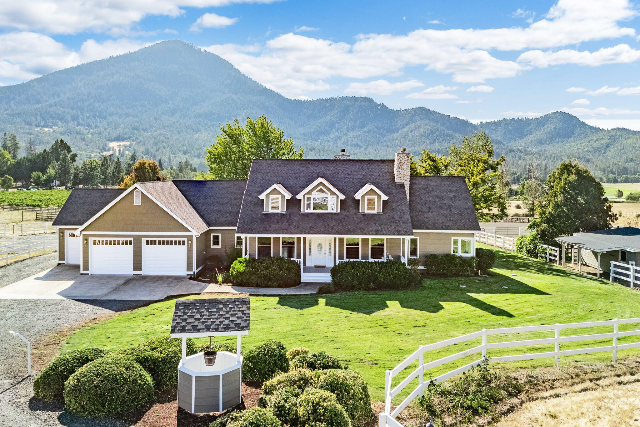 1550 Upper Applegate Road Jacksonville, OR 97530 - Photo 6 of 52 Apx1550 UA (8)