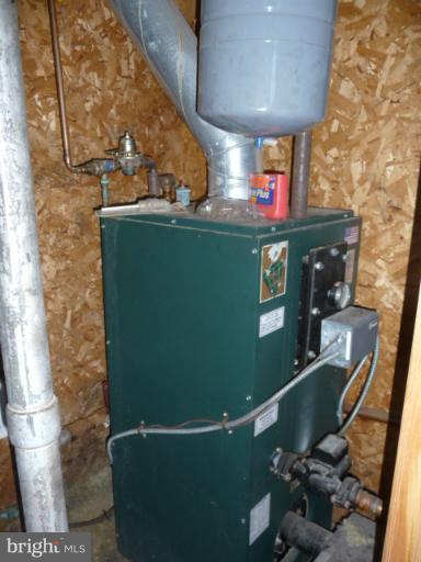 4348 Locust Grove Road Chesapeake Beach, MD 20732 - Photo 3 of 27 Furnace