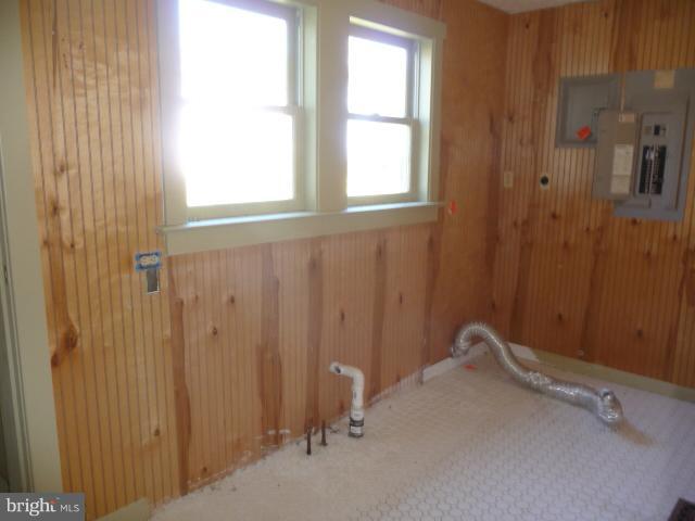 4348 Locust Grove Road Chesapeake Beach, MD 20732 - Photo 24 of 27 Laundry room