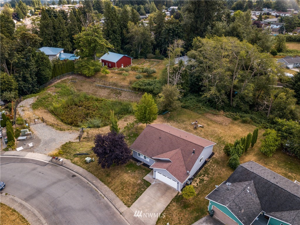 2371 Nicholas Road Ferndale, WA 98248 - Photo 3 of 33