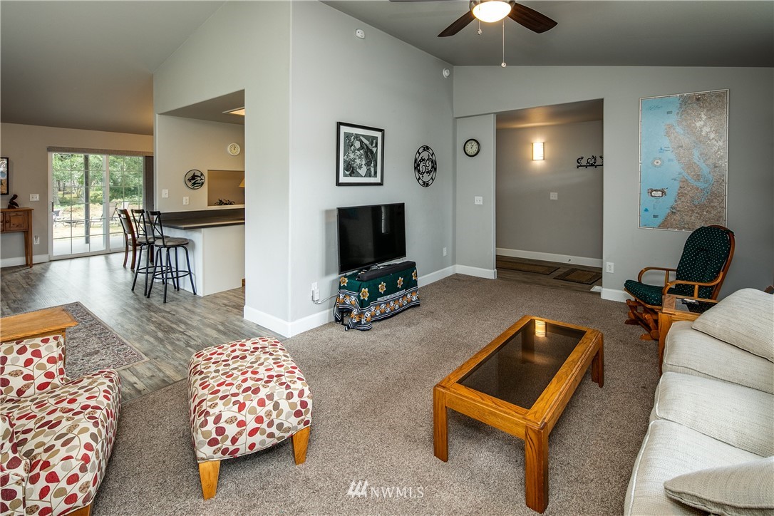 2371 Nicholas Road Ferndale, WA 98248 - Photo 6 of 33