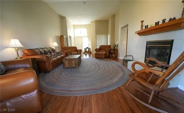 $2,225 | 9004 Litchfield Avenue, Las Vegas, NV 89134