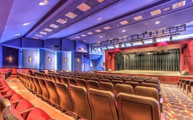 $2,225 | 9004 Litchfield Avenue, Las Vegas, NV 89134