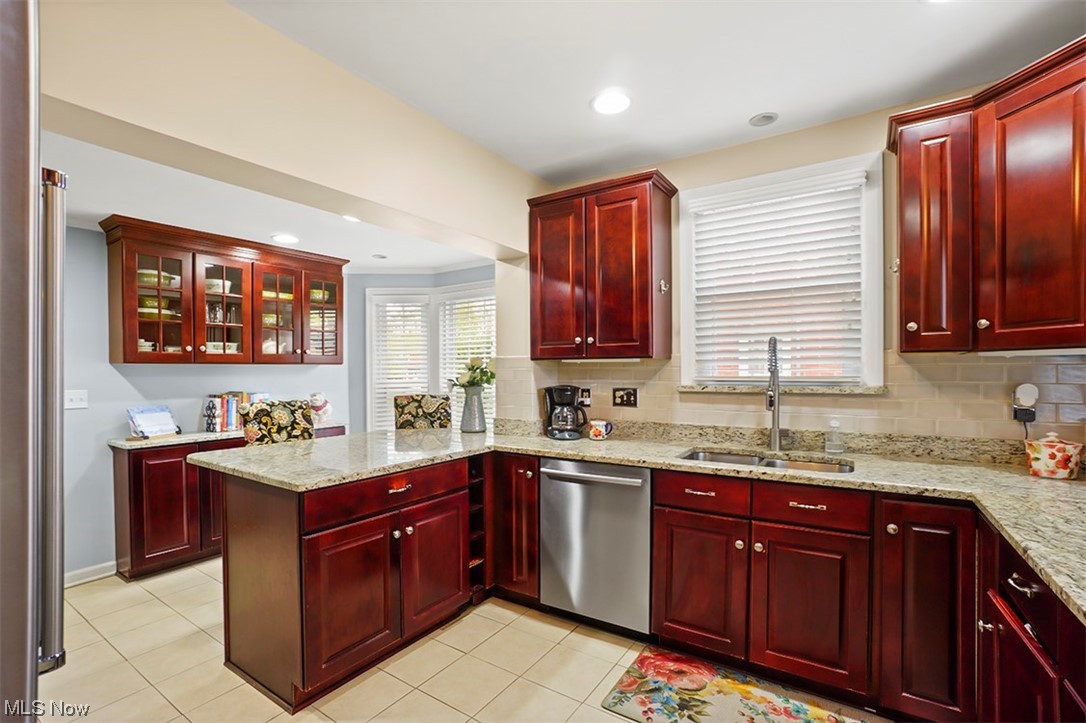 2465 Edgerton Road Cleveland, OH 44118 - Photo 13 of 34 Gallery Image 13