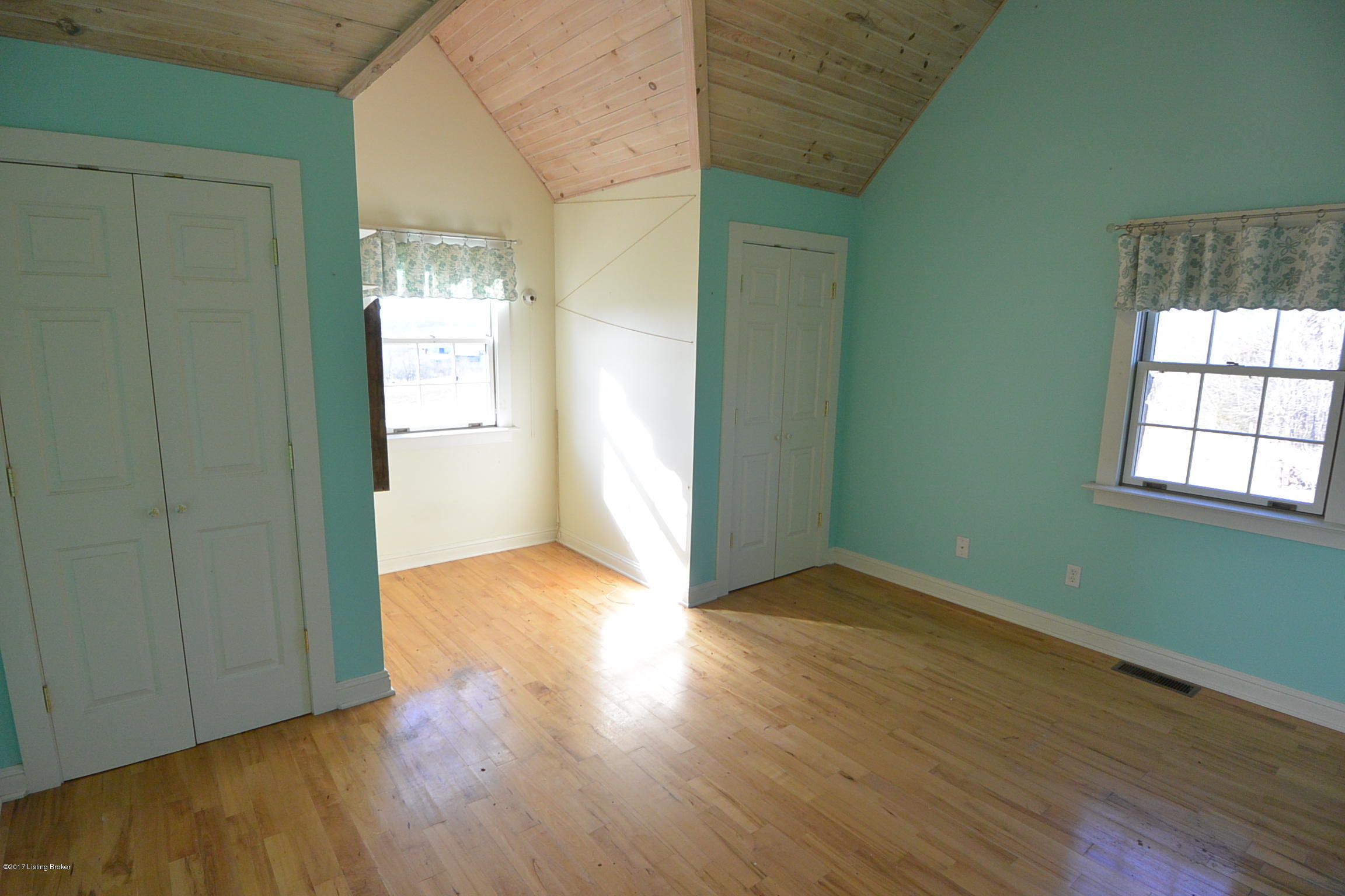 130 Chester Hahn Road Bloomfield, KY 40008 - Photo 19 of 31 Bedroom 2