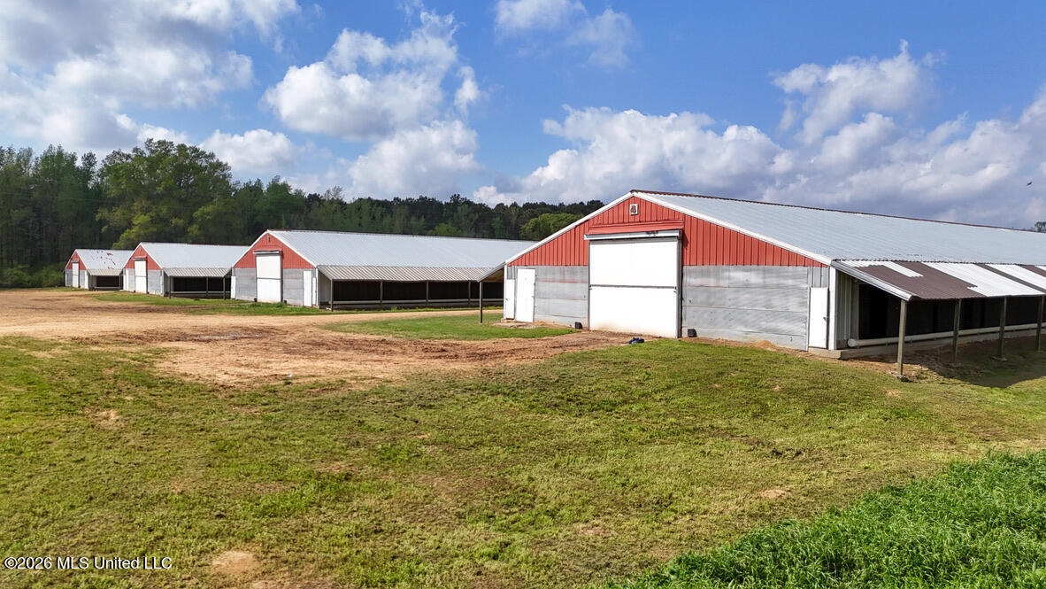 6594 Miller Road Smithdale, MS 39664 - Photo 21 of 45 4126D8F5-C10C-4FBF-A108-F8C9EAA6560F_1_1