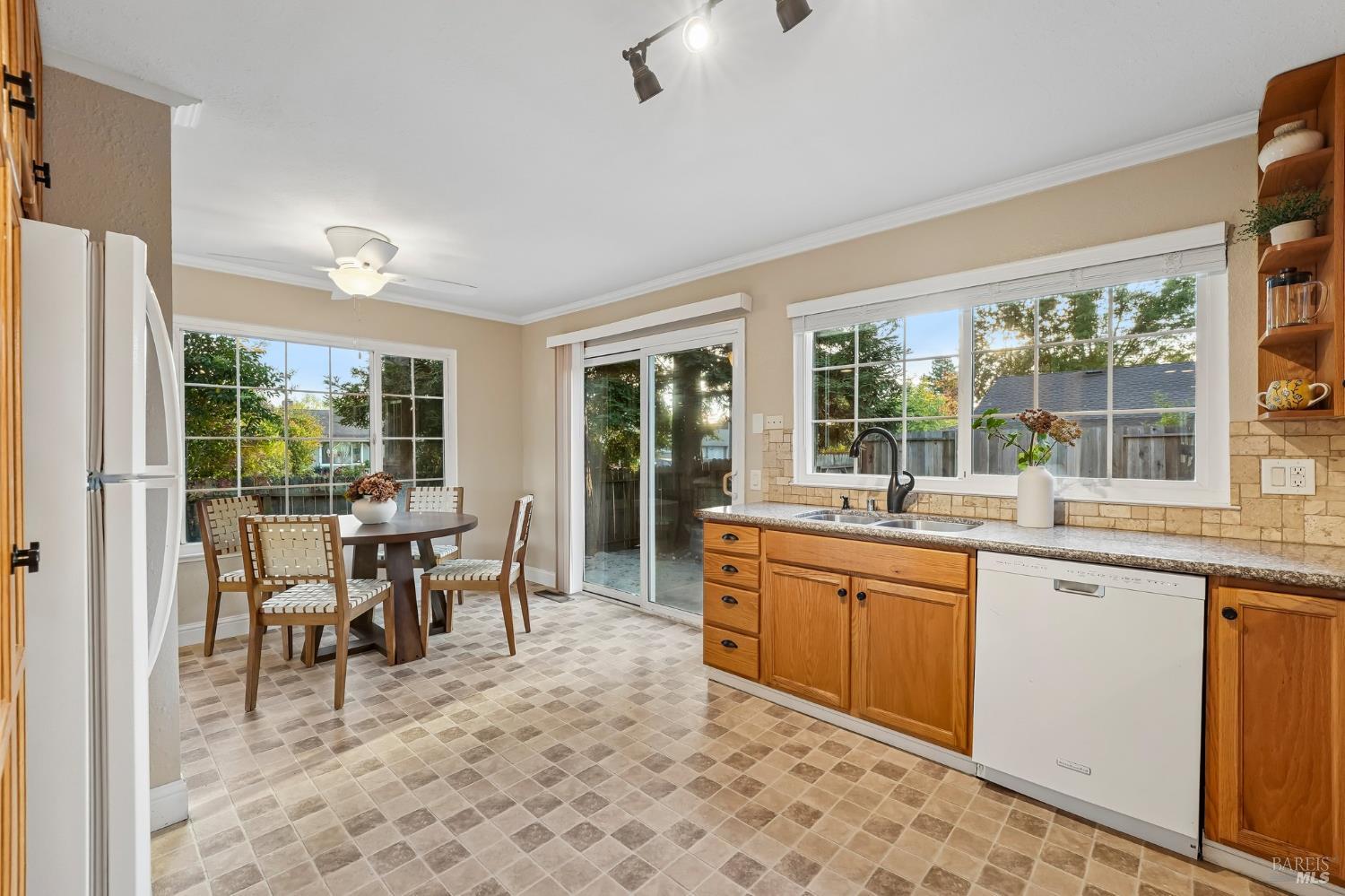 8799 Lancaster Drive Rohnert Park, CA 94928 - Photo 19 of 48 Gallery Image 19