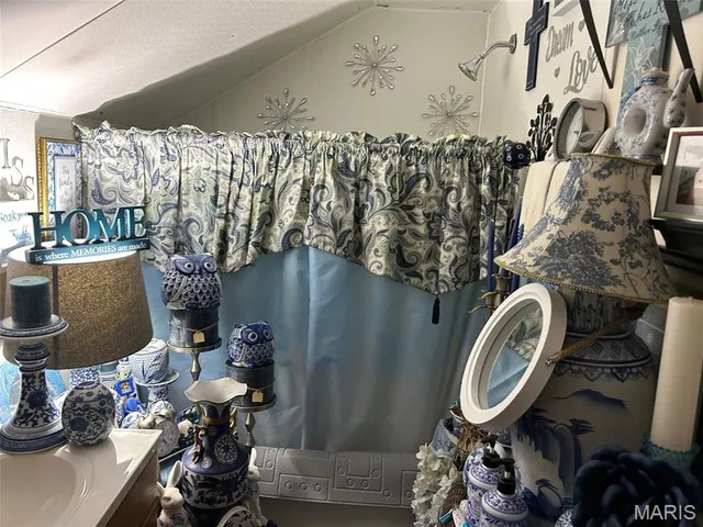 $180,000 | 7813 West Main Street, Belleville, IL 62223