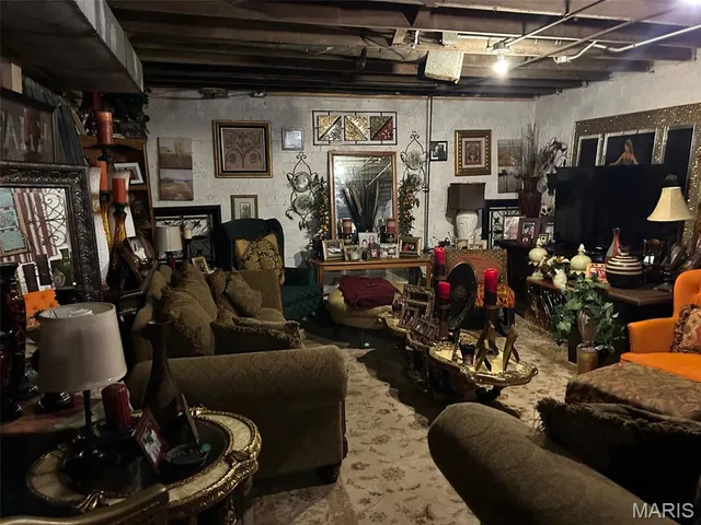 $180,000 | 7813 West Main Street, Belleville, IL 62223