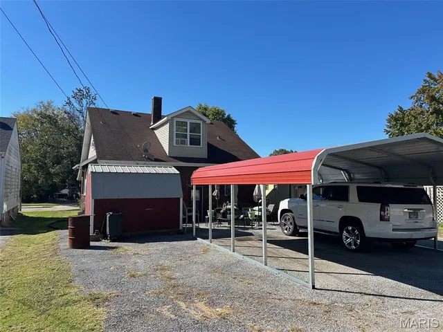 $180,000 | 7813 West Main Street, Belleville, IL 62223