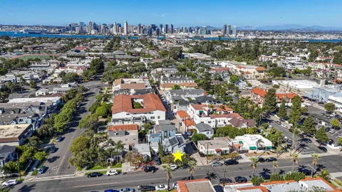 $3,195,000 | 911 9th Street, Coronado, CA 92118