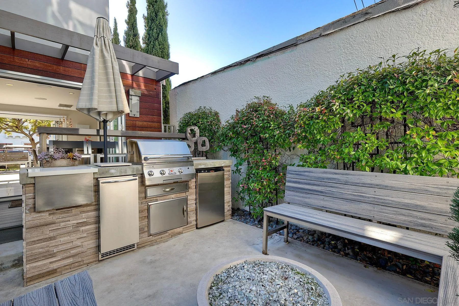 911 9th Street Coronado, CA 92118 - Photo 9 of 45 a outdoor space view with a sitting space