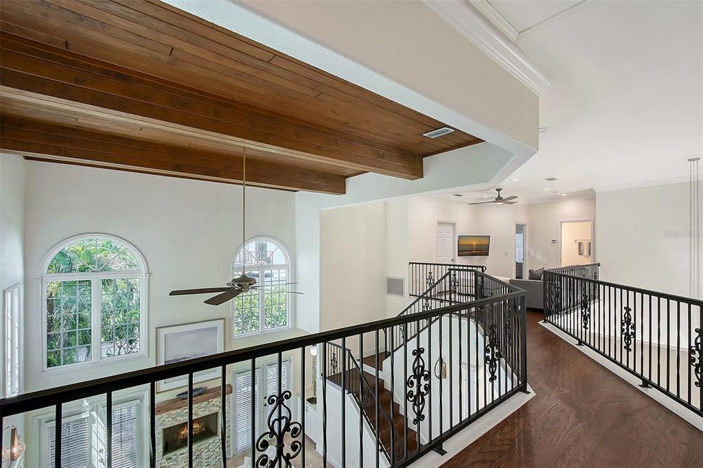 4108 Roberts Point Road Sarasota, FL 34242 - Photo 29 of 46 Gallery Image 29