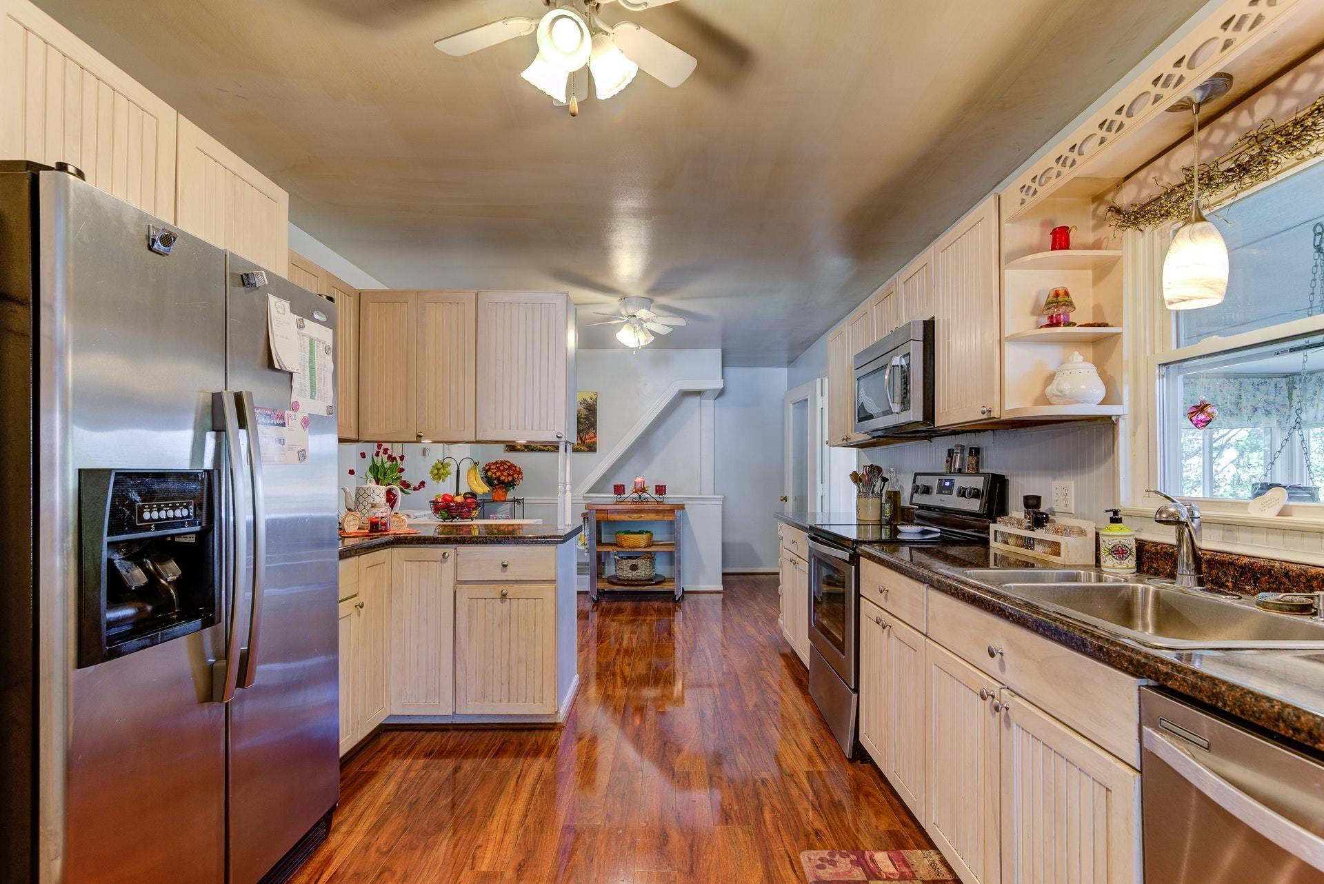 1447 West Ruritan Road Roanoke, VA 24012 - Photo 13 of 40 013-328303-18-1147 West Ruritan Rd-6_825