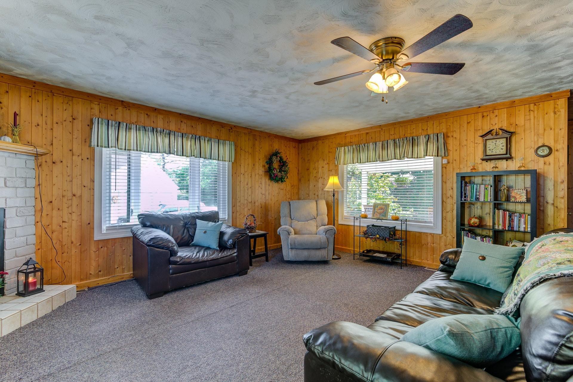 1447 West Ruritan Road Roanoke, VA 24012 - Photo 6 of 40 006-328303-16-1147 West Ruritan Rd-40_82