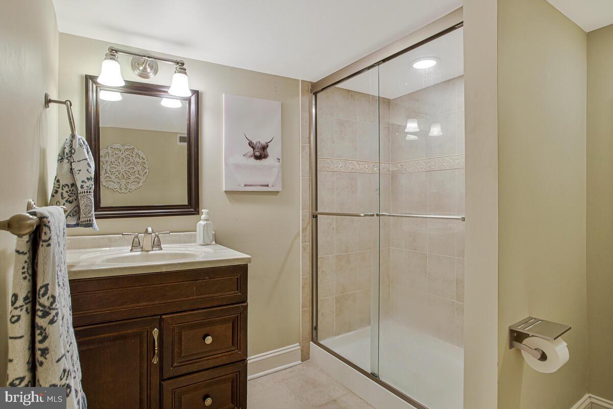 1930 Severn Grove Road Annapolis, MD 21401 - Photo 24 of 30 Lower-Level Full Bath