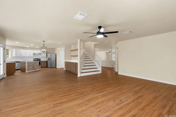 $3,800 | 10802 Winter Creek, San Antonio, TX 78254