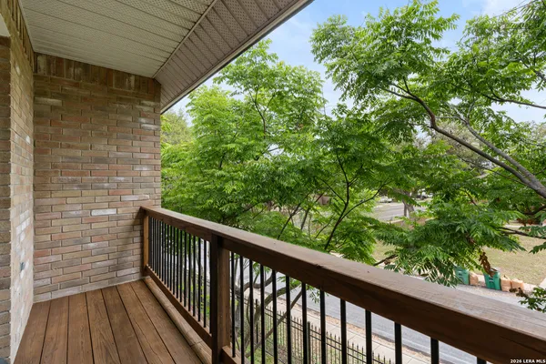 $3,800 | 10802 Winter Creek, San Antonio, TX 78254