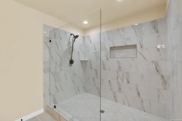 $3,800 | 10802 Winter Creek, San Antonio, TX 78254