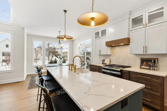 $749,900 | 1912 Creekside Drive Southwest, Byron Center, MI 49315