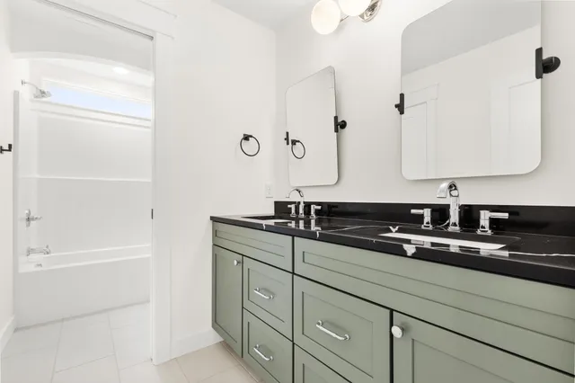 $749,900 | 1912 Creekside Drive Southwest, Byron Center, MI 49315