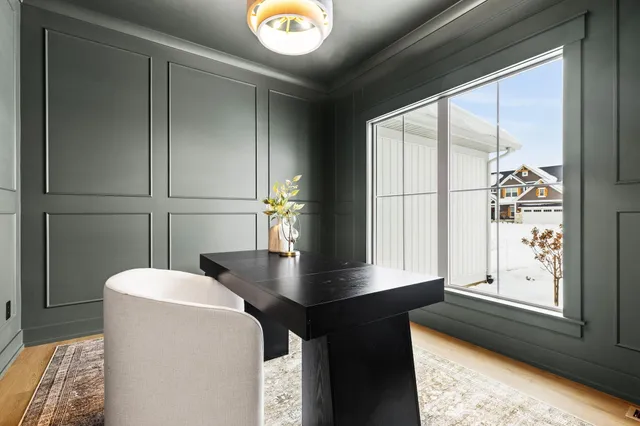 $749,900 | 1912 Creekside Drive Southwest, Byron Center, MI 49315