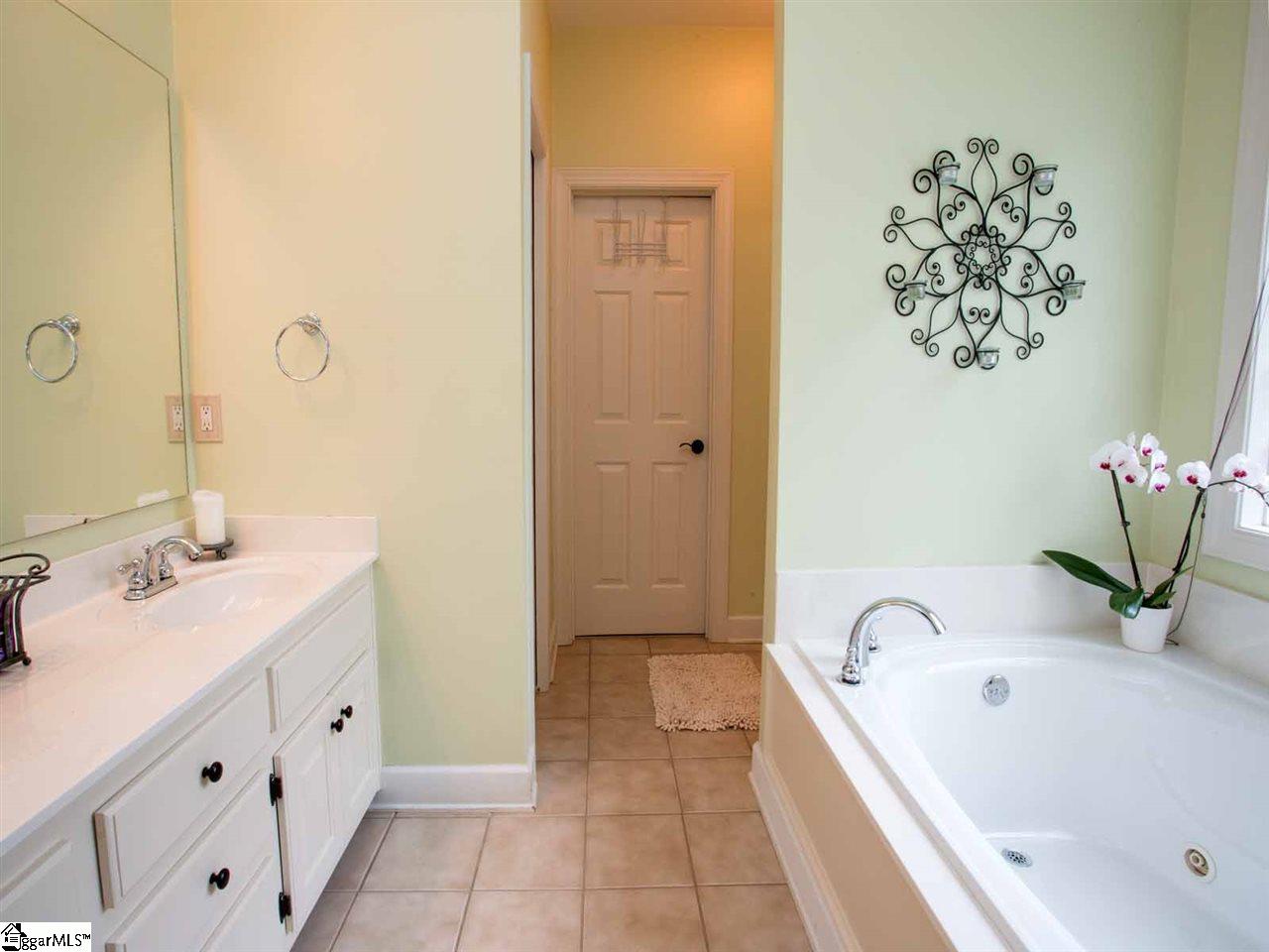 218 Trotters Ridge Lane Simpsonville, SC 29681 - Photo 11 of 31 Gallery Image 11