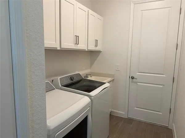 $2,875 | 7796 Lakes Edge Lane, Port Charlotte, FL 33981