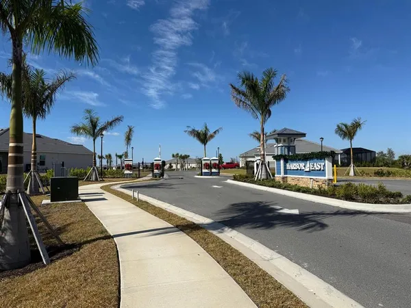 $2,875 | 7796 Lakes Edge Lane, Port Charlotte, FL 33981