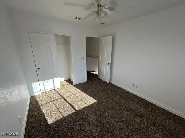 $2,000 | 2032 Nightrider Drive, Las Vegas, NV 89134