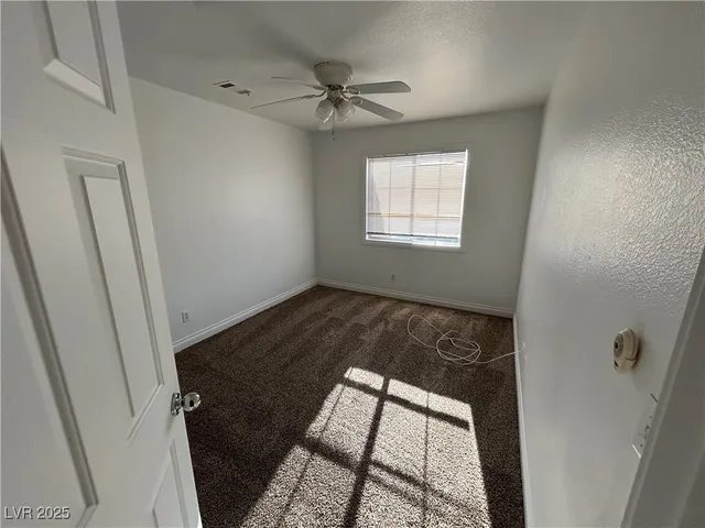 $2,000 | 2032 Nightrider Drive, Las Vegas, NV 89134