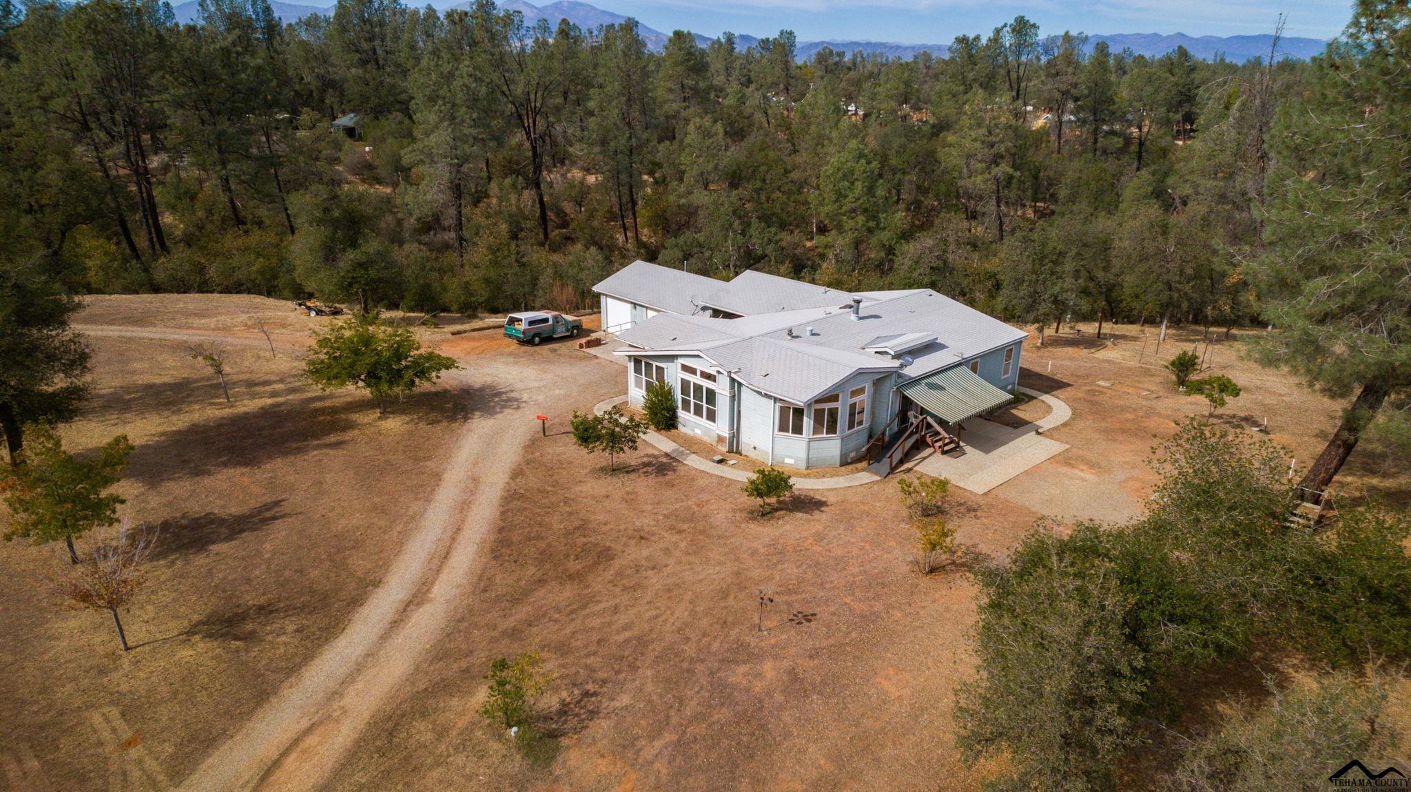 17568 Treat Road Anderson, CA 96007 - Photo 3 of 62