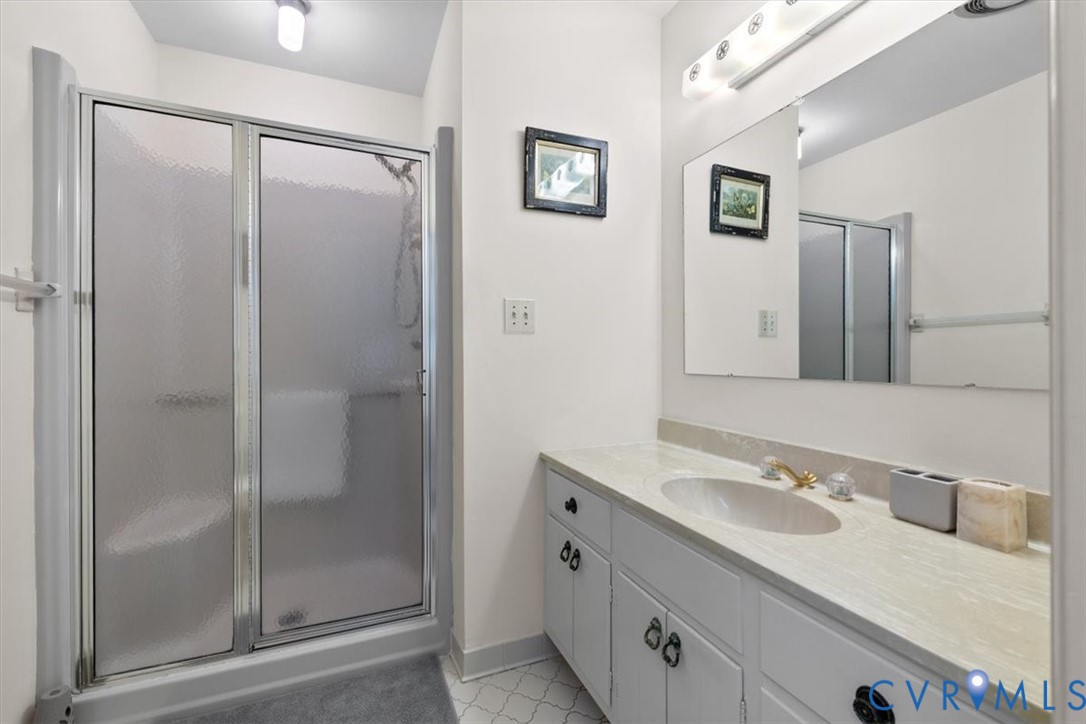 5301 Ashton Creek Road Chester, VA 23831 - Photo 23 of 48